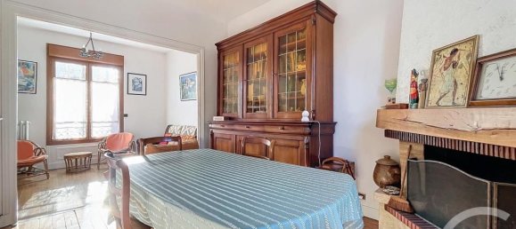 3 bedrooms House in Houilles, France No. 169348 2