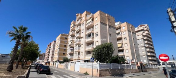2 bedrooms Apartment in Torrevieja, Spain No. 140554 2