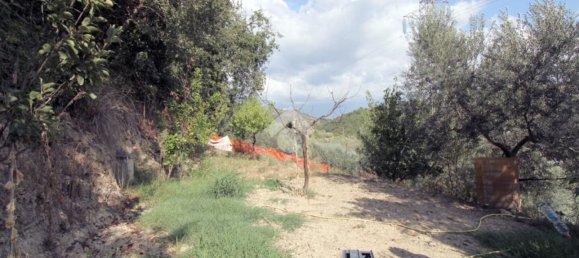 Земельный участок 8300м² в Сализано, Италия № 115962 14