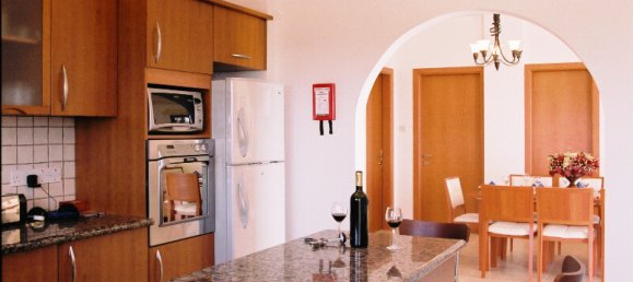 4 bedrooms Villa in Paphos, Cyprus No. 96360 6