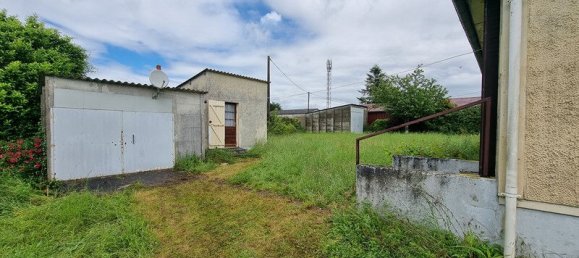 2 bedrooms House in Ecueille, France No. 63494 3