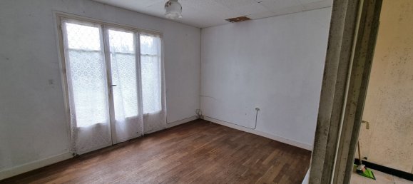 2 bedrooms House in Ecueille, France No. 63494 6