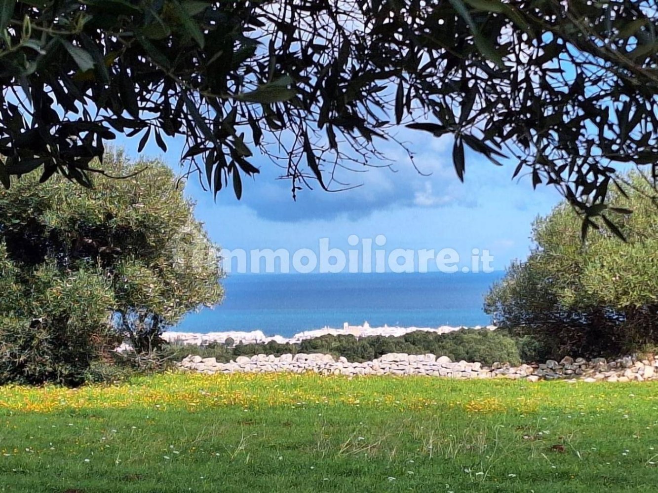  قطعة أرض في Polignano a Mare, Italy 35173متر مربع رقم 322044