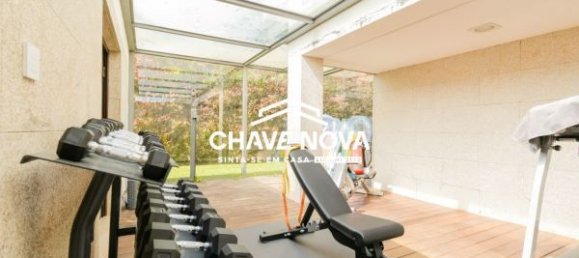 Casa de 4 dormitorios en Santa Maria da Feira, Portugal No. 87583 4