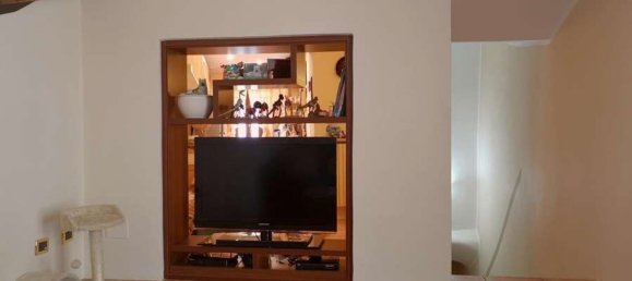 3 rooms Apartment in Soldano, Italy No. 201276 4