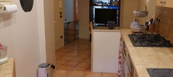 3 rooms Apartment in Soldano, Italy No. 201276 2