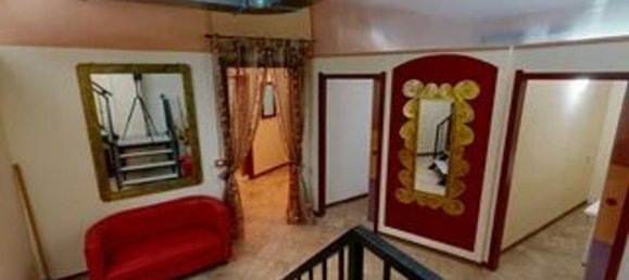 170m² Commercial property in Lecce, Italy No. 41961 15