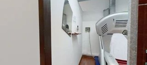 170m² Commercial property in Lecce, Italy No. 41961 9