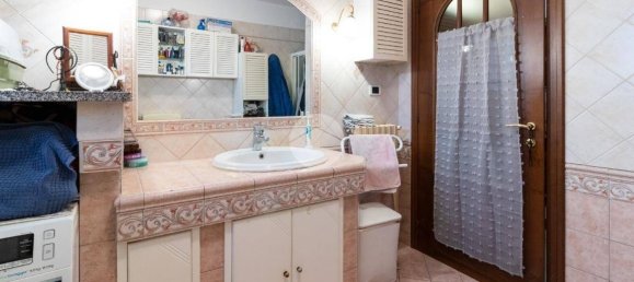 3 bedrooms House in Piossasco, Italy No. 276421 10