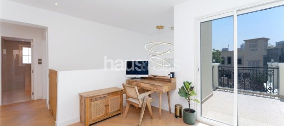 5 bedrooms Villa in Jumeirah Village Triangle, UAE No. 98789 23