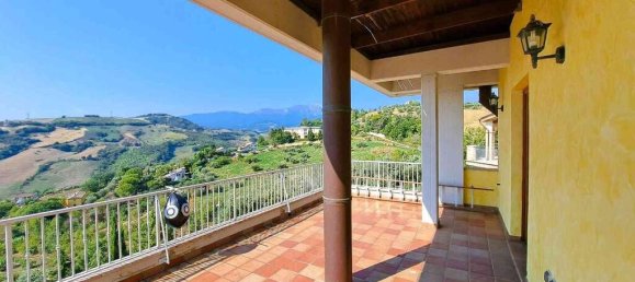 Villa T8 em Castiglione Messer Raimondo, Italy N.º 326940 37