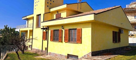 Villa T8 em Castiglione Messer Raimondo, Italy N.º 326940 15
