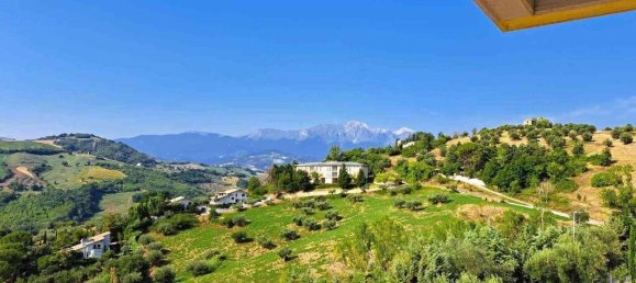 Villa T8 em Castiglione Messer Raimondo, Italy N.º 326940 2