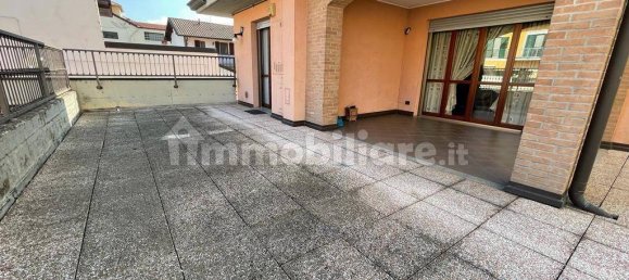 3 bedrooms Apartment in Vigevano, Italy No. 11869 10