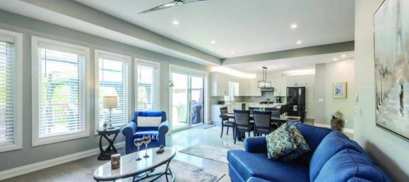 3 bedrooms House in Port Colborne, Canada No. 573 9