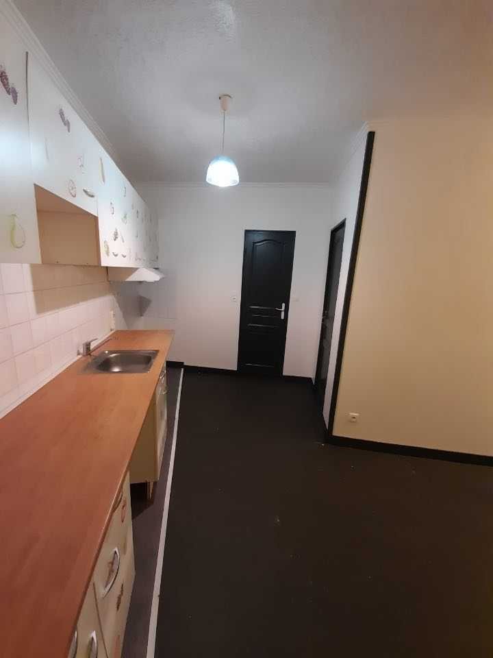 Casa de 3 dormitorios en Tilloy-les-Mofflaines, France No. 211813