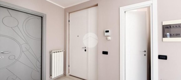 Villa de 10 dormitorios en Avezzano, Italy No. 331381 8