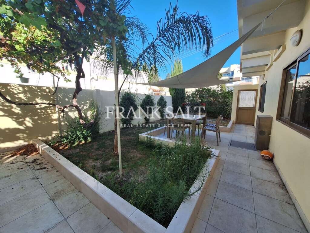 3 bedrooms Villa in Balzan, Malta No. 8317