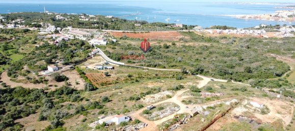 15620m² Land in Ferragudo, Portugal No. 127181 13