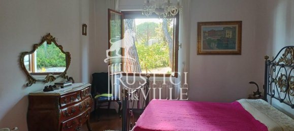 3 Schlafzimmer Villa in Livorno, Italy, Nr. 390824 9