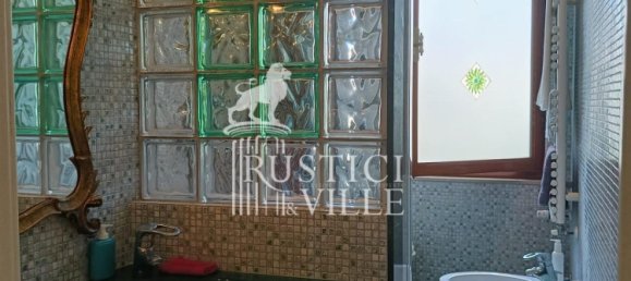 3 Schlafzimmer Villa in Livorno, Italy, Nr. 390824 13