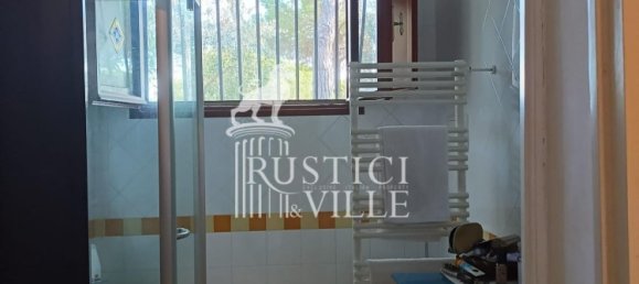 3 Schlafzimmer Villa in Livorno, Italy, Nr. 390824 20