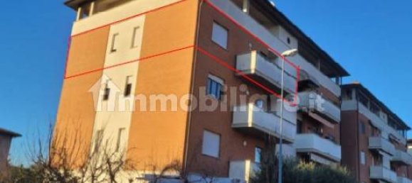 4 bedrooms Apartment in Foligno, Italy No. 357092 16