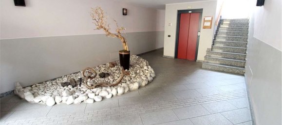 1 bedroom Apartment in Novara, Italy No. 379013 3