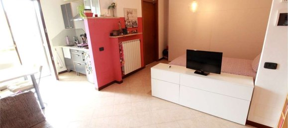 1 bedroom Apartment in Novara, Italy No. 379013 16