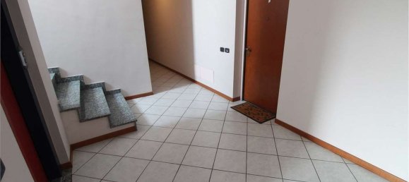 1 bedroom Apartment in Novara, Italy No. 379013 9
