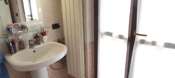 1 bedroom Apartment in Novara, Italy No. 379013 27