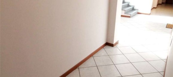 1 bedroom Apartment in Novara, Italy No. 379013 10