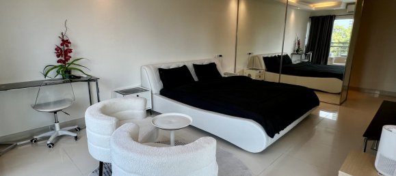 2 bedrooms Apartment for sale in Pattaya, Chonburi, Eastern Thailand, Thailand № 32649 3