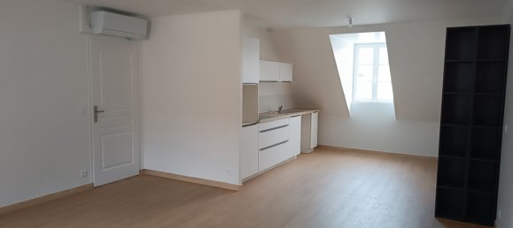 Apartamento de 2 dormitorios en Lamorlaye, France No. 60119 11