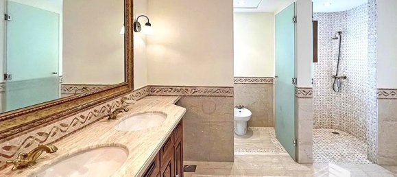 5 bedrooms Villa in Jumeirah Golf Estates, UAE No. 9222 12