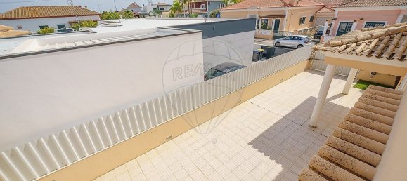 4 Schlafzimmer Haus in Setubal, Portugal, Nr. 347935 37