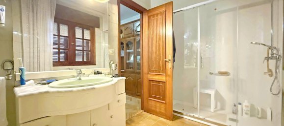 5 bedrooms House in Rois, Spain No. 60111 30