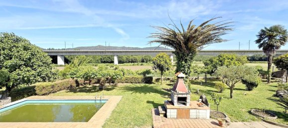 5 bedrooms House in Rois, Spain No. 60111 37