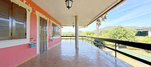 5 bedrooms House in Rois, Spain No. 60111 14