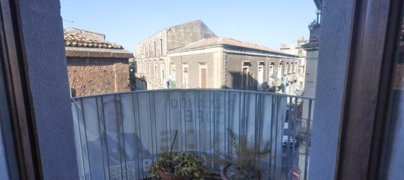 3 bedrooms Apartment in Catania, Italy No. 297568 21