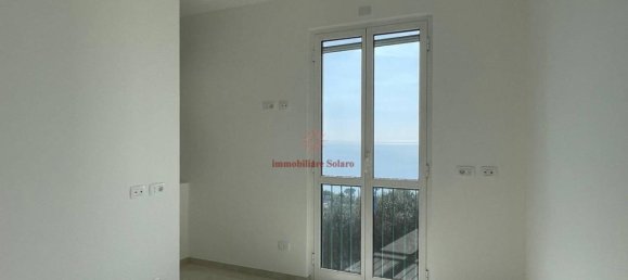 3-salle Penthouse à Varazze, Italy No. 153911 12