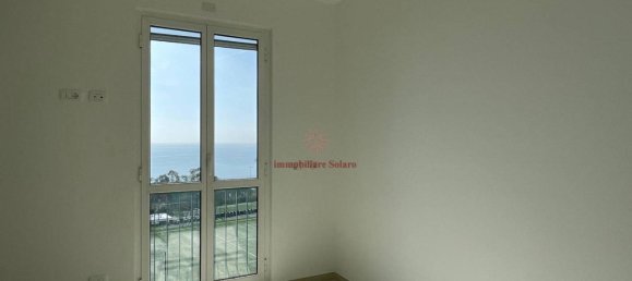 3-salle Penthouse à Varazze, Italy No. 153911 11