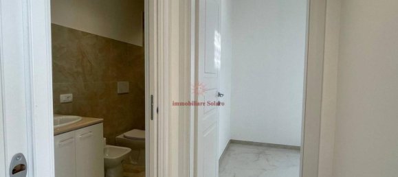 3-salle Penthouse à Varazze, Italy No. 153911 15