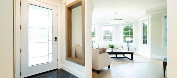 6 bedrooms House in Oakville, Canada No. 675 6