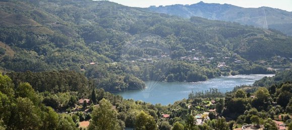 3 Schlafzimmer Haus in Valdosende, Portugal, Nr. 42546 12