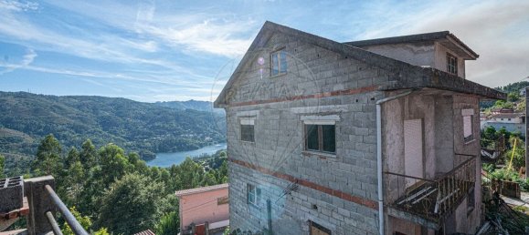 3 Schlafzimmer Haus in Valdosende, Portugal, Nr. 42546 31