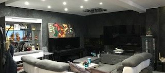 Квартира с 3 спальнями в Тьонвиль, Франция № 241186 3