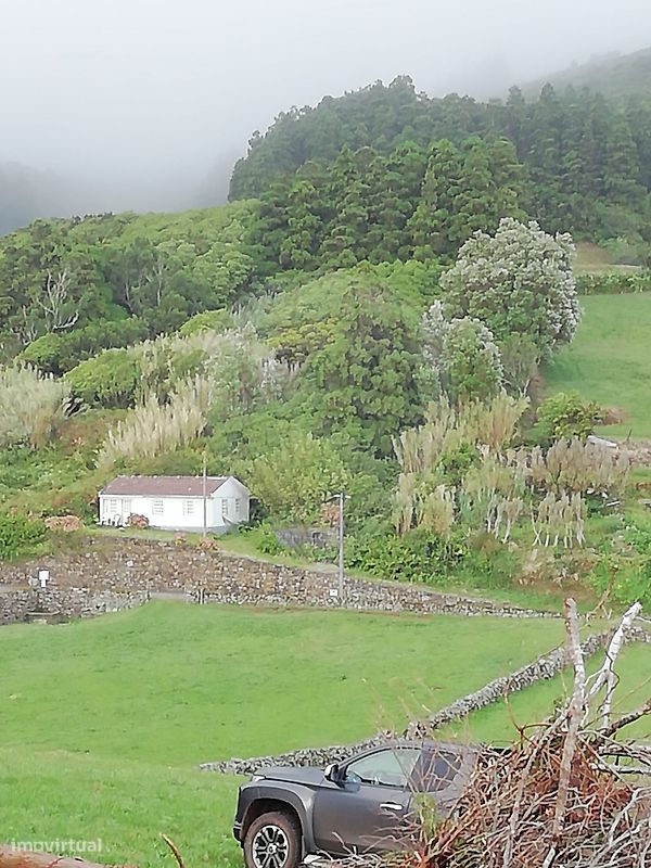 3 bedrooms House in Velas, Portugal No. 48237