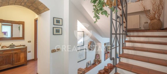 3 bedrooms House in Spoleto, Italy No. 266042 32