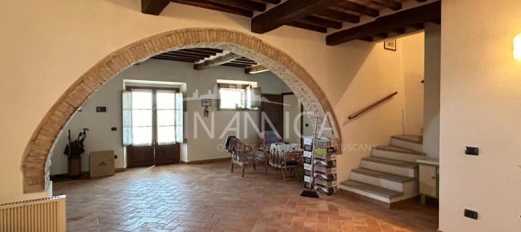 13 rooms House in Pomarance, Italy No. 235624 33